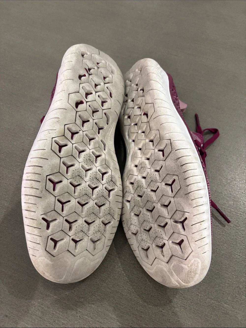 Nike women flyknit